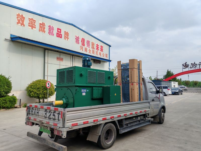 鉆井隊(duì)630kw-6變頻電機(jī)和800kw變頻柜裝車發(fā)貨
